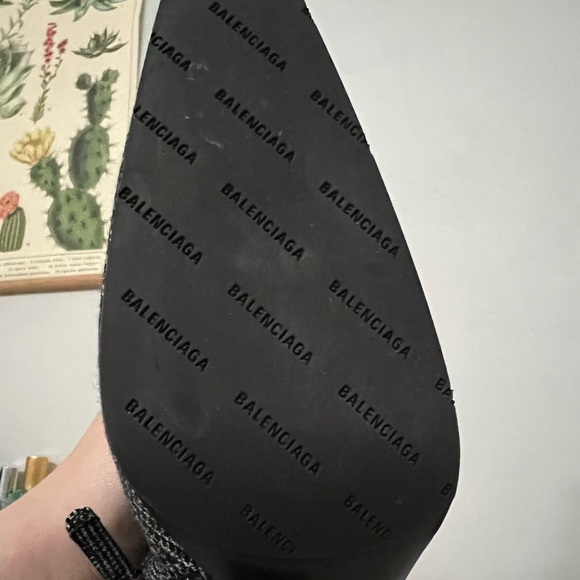 Balenciaga Womens Black Wool Prince Of Wales Ankle Boots (2018) - Picture 7 of 8